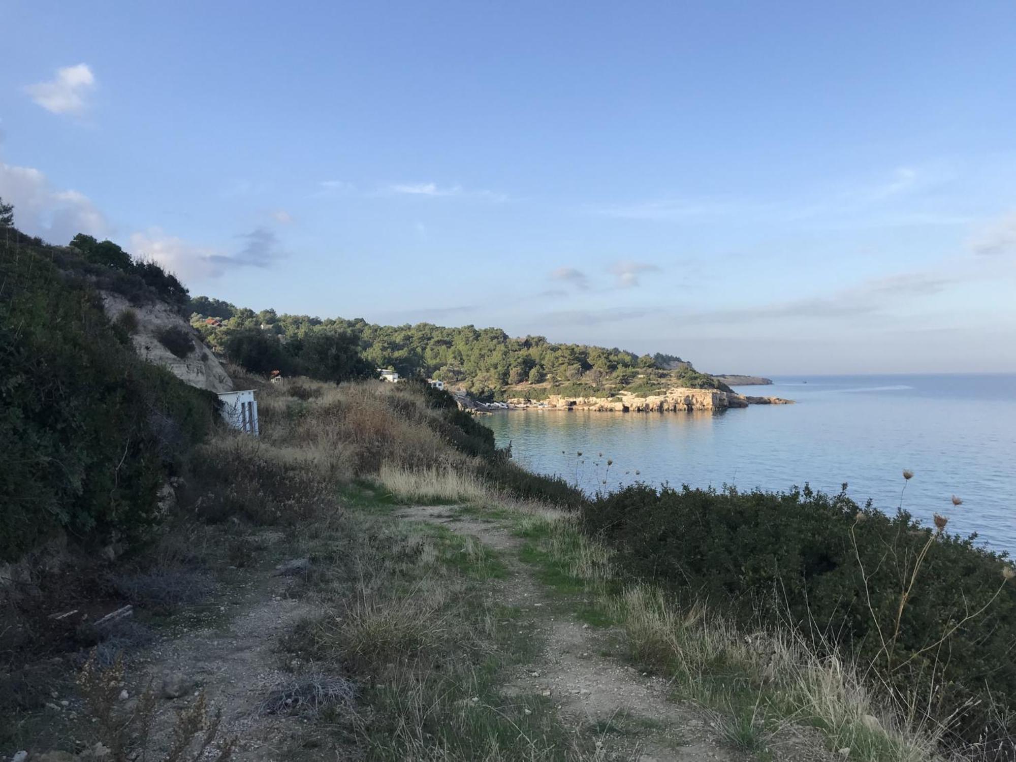 Вилла Tiny House Framed By Nature Near Sea In Karaburun Измир Экстерьер фото